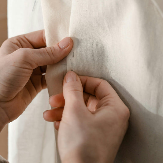Ropa infantil artesanal: amor, tradición y diseño natural